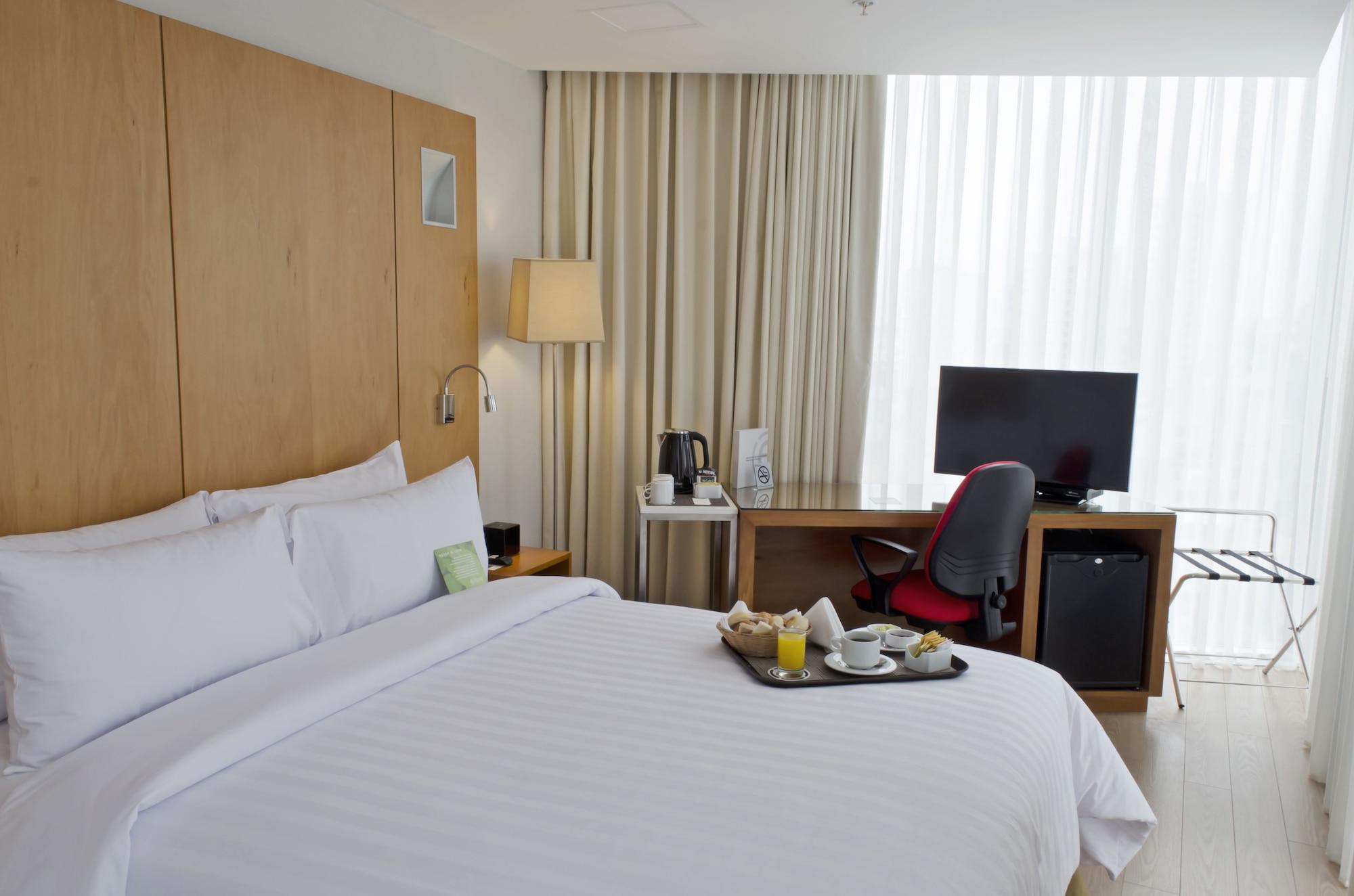 Ramada Encore By Wyndham Lima San Isidro Buitenkant foto