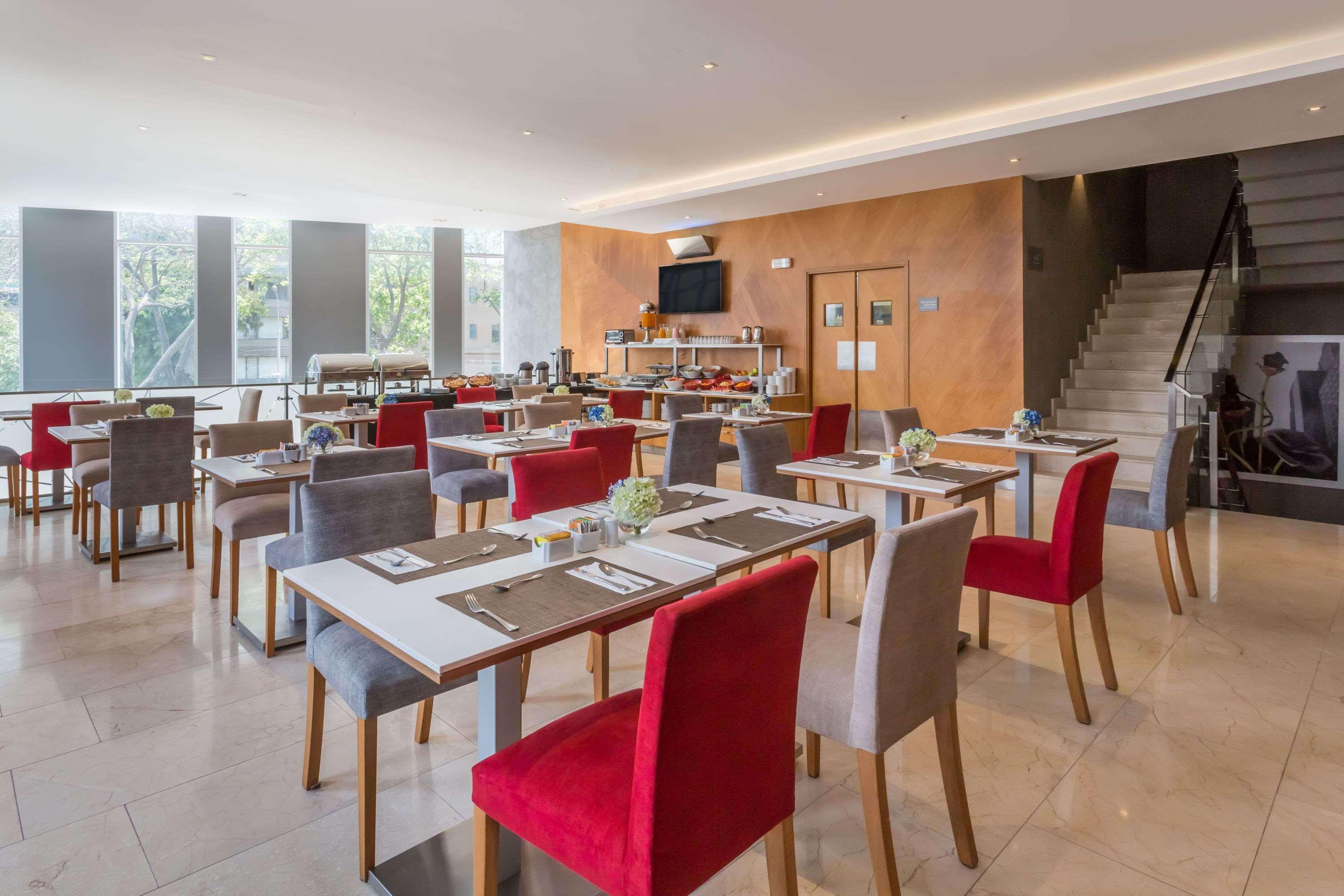 Ramada Encore By Wyndham Lima San Isidro Buitenkant foto