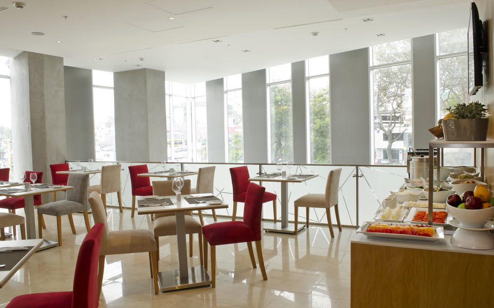 Ramada Encore By Wyndham Lima San Isidro Buitenkant foto